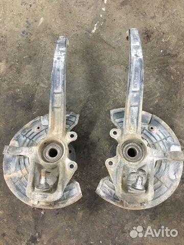 Поворотный кулак / цапфа Mercedes w164 ML