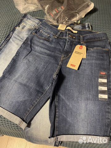 Шорты женские Levi’s новые 28 размер (50) Шорты женские Levi’s новые 28 размер (50)