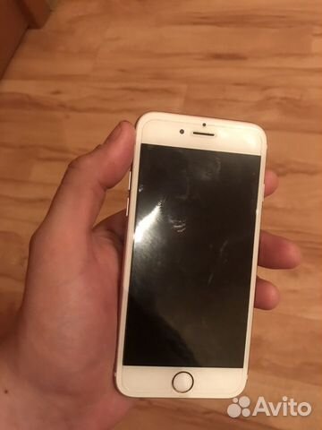 Телефон iPhone 6s Телефон iPhone 6s