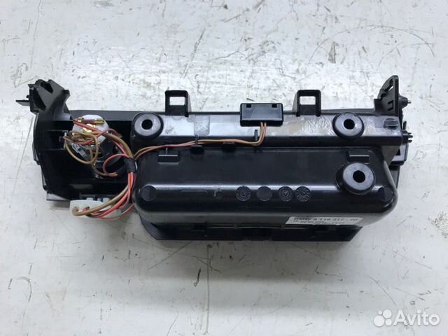 Пепельница Bmw 7 Series F01 N63B44A 2010 Пепельница Bmw 7 Series F01 N63B44A 2010