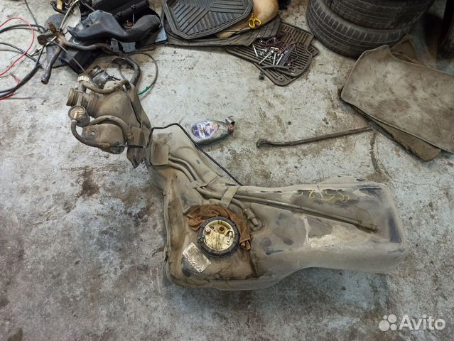 Бак Ауди 80 Б4 / 100 с4 / S6 Бак Ауди 80 Б4 / 100 с4 / S6
