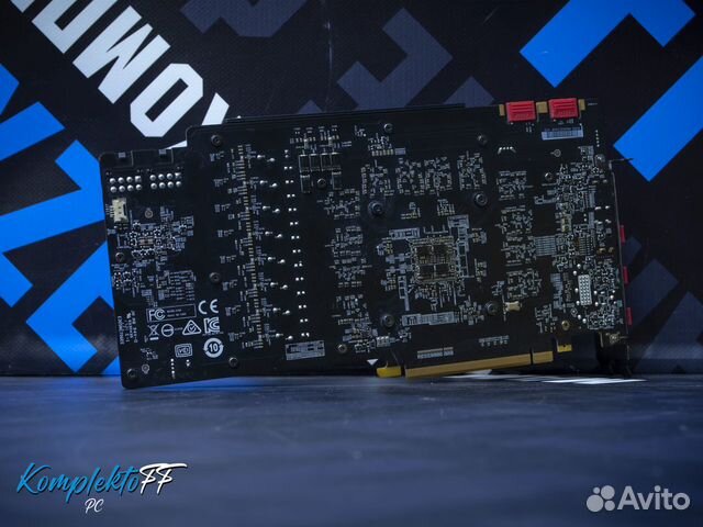 Видеокарта nvidia GeForce GTX 1080 Ti Видеокарта nvidia GeForce GTX 1080 Ti