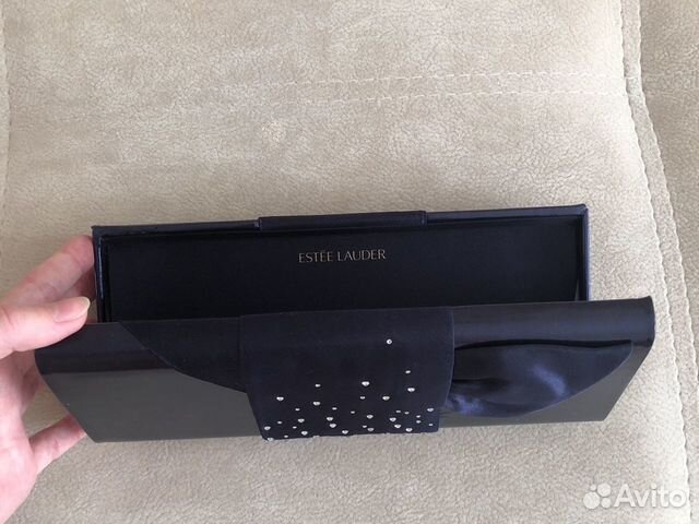 Клатч Este Lauder Клатч Este Lauder
