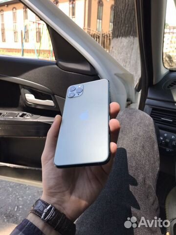 iPhone 11 Pro Max 64GB Midnight Green iPhone 11 Pro Max 64GB Midnight Green