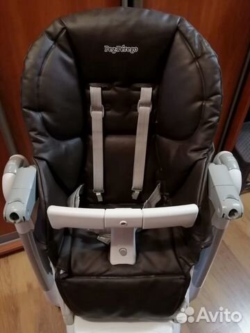 Стул для кормления Peg Perego tatamia коричневый Стул для кормления Peg Perego tatamia коричневый