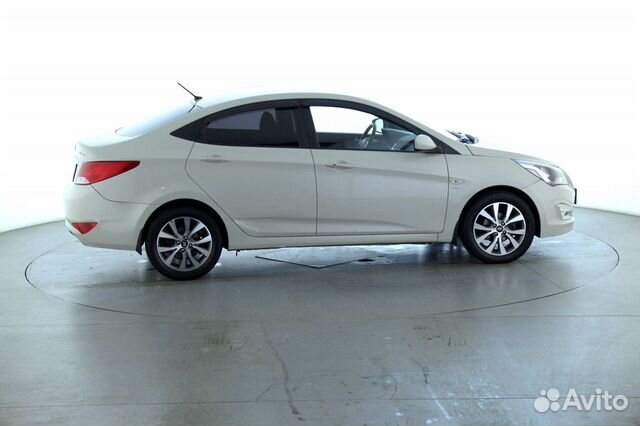Hyundai Solaris 1.6 AT, 2015, 124 219 км Hyundai Solaris 1.6 AT, 2015, 124 219 км