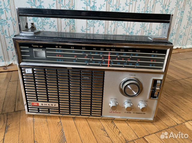 Радиоприёмник Sharp Радиоприёмник Sharp