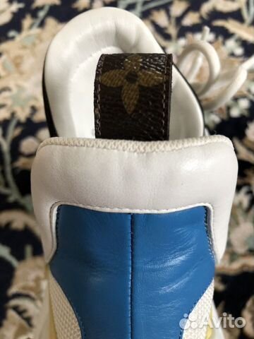 Louis Vuitton Archlight