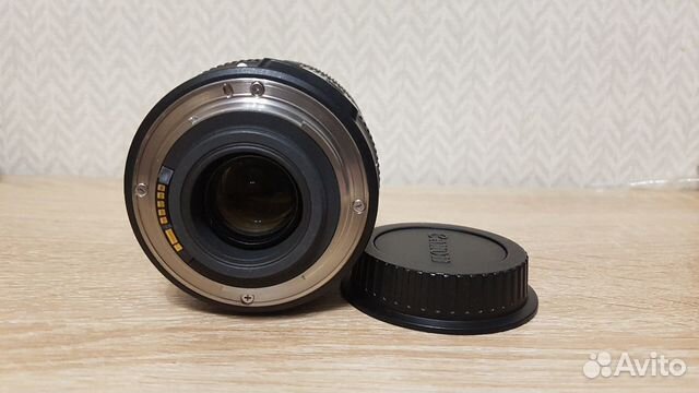 Canon EF-S 18-135mm f/3.5-5.6 IS