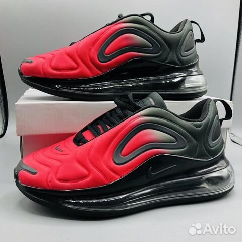 Кроссовки Nike Air Max 720 черно-розовые Кроссовки Nike Air Max 720 черно-розовые