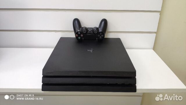 Sony PS4 Pro - 1tb