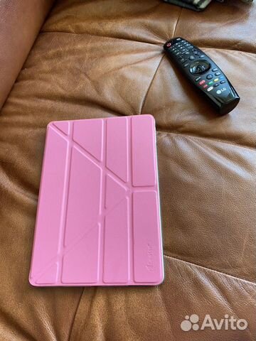 iPad Air 2 с симкартой и WiFi Ростест 16 гб золото