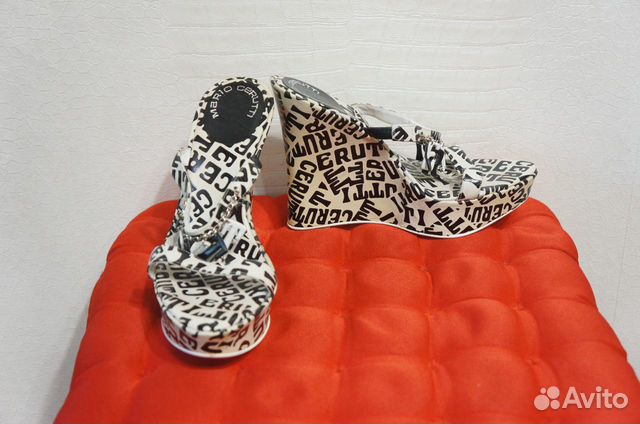 Сабо Cerutti, Новые, Италия, размер 38 Сабо Cerutti, Новые, Италия, размер 38