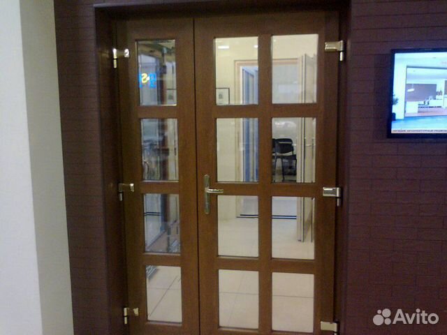 Пластиковая дверь 127х200