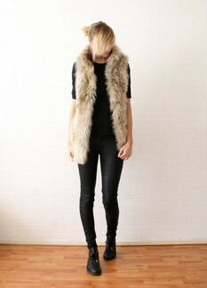 Шикарный меховой жилет Zara. Лондон. Новый