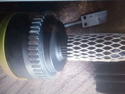 На Kia Optima пыльник шрус граната снаружи