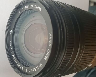Объектив Sigma 18-250mm для Canon EF-S