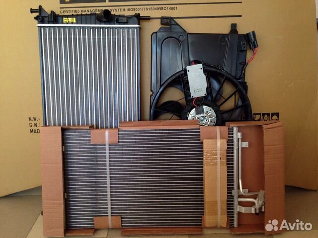 Форд Фокус 2 радиатор охлаждения новый