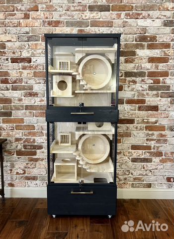 Клетка - витрина для шиншилл спб