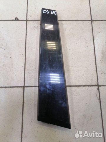 Накладка средней стойки наружняя правая Citroen C4