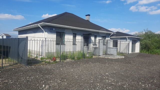 Дом 136 м² на участке 5 сот.