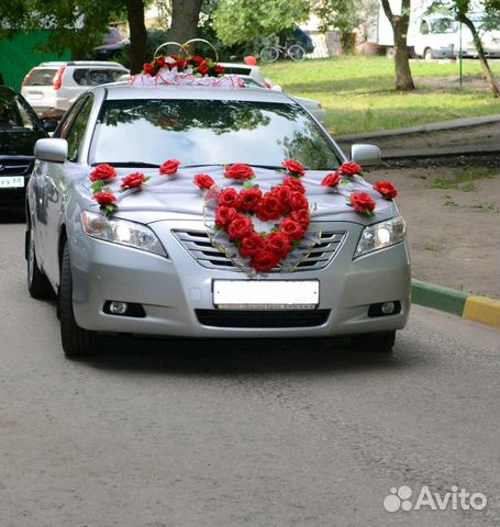 Аренда свадебного украшения на авто