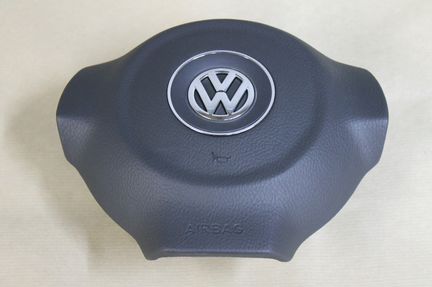 Рулевая накладка на Volkswagen Jetta