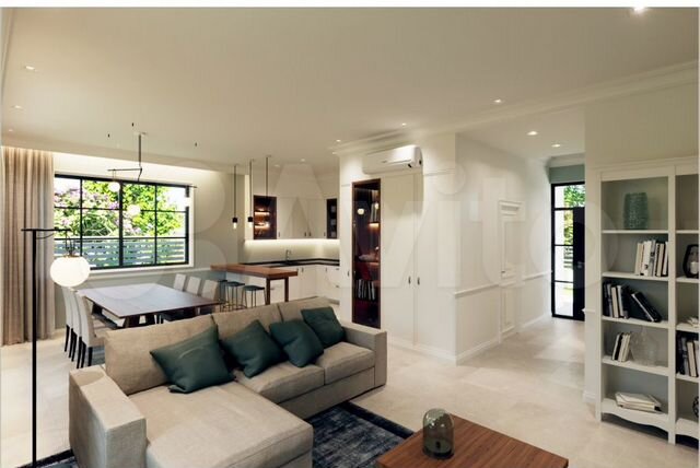 Дом 174 м² на участке 4,3 сот.