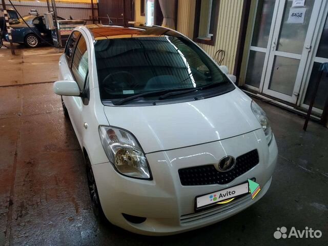 Toyota Vitz 1.3 CVT, 2005, 193 000 км