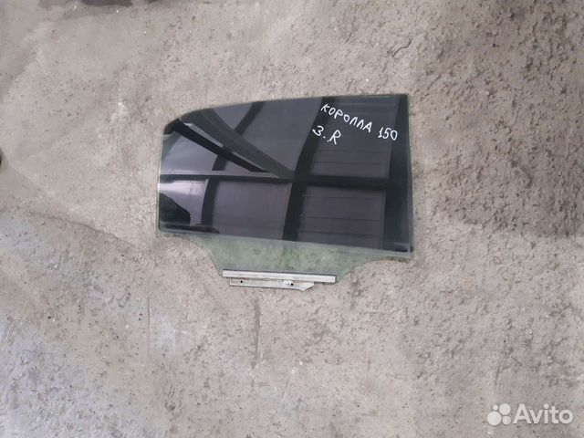 Toyota Corolla 150 стекло