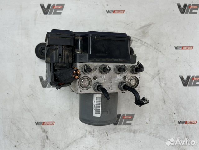Блок ABS Audi Q3 \\ Volkswagen Tiguan