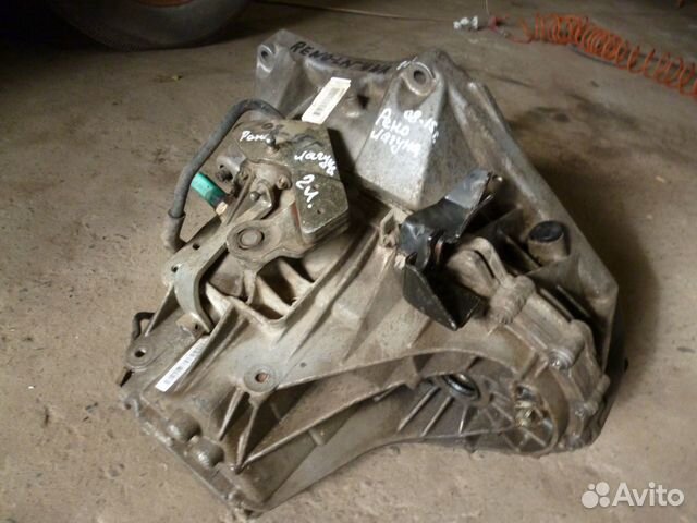 Renault laguna 3 Megane 3 МКПП 2.0 бензин