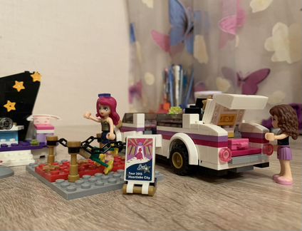 Конструктор Lego Friends 41107 Лимузин поп-звезды