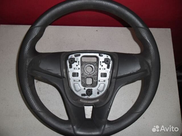 Рулевое колесо 13307019 Chevrolet Cruze (J300)