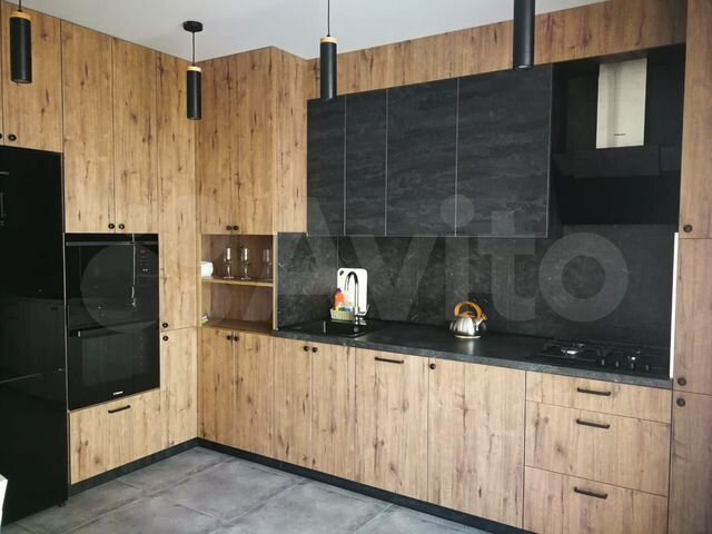 2-к. квартира, 65 м², 13/15 эт.