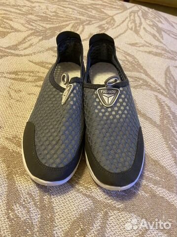 Кроссовки женские (слипоны), летняя обувь 38 р