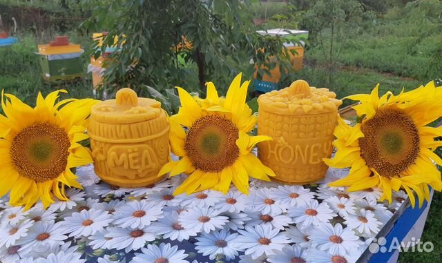 Бочонок из воска и полезные подарки