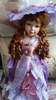 Кукла фарфор новая