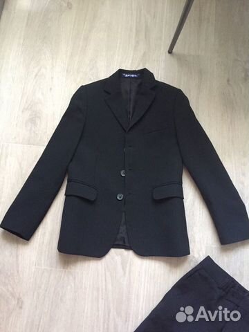 Костюм школьный