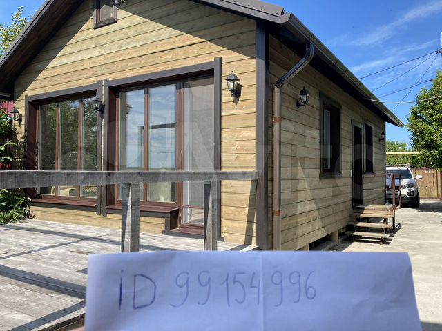 Дом 65 м² на участке 5 сот.