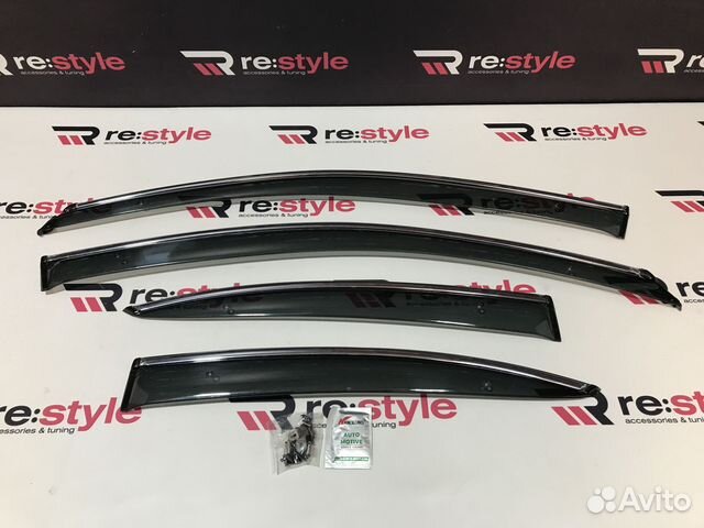 Ветровики Nissan March 12 B137