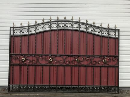 Забор сварной,кованый декор,секции,кованые ворота