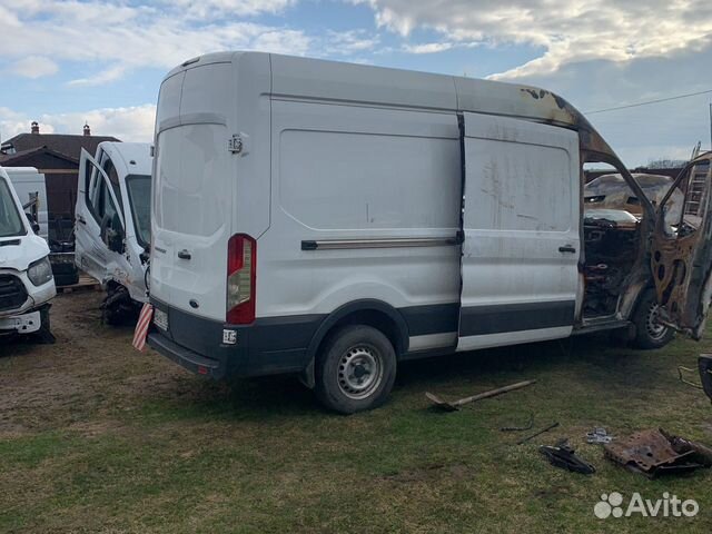 Правое заднее крыло форд транзит