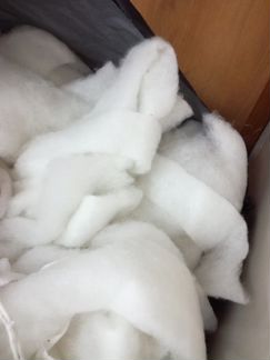 Продам обрезки синтепона