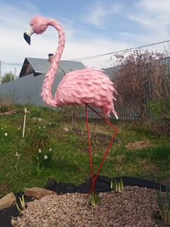 Садовые фигуры (аисты, фламинго, павлин, ослик)