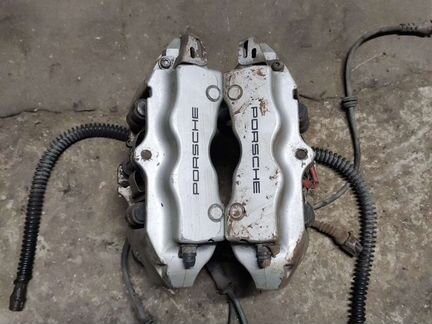 Суппорт тормозной задний Порше Каен 955