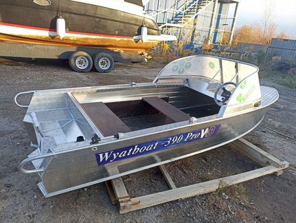 WyatBoat 390 PRO