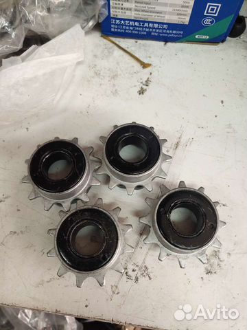 Звёздочка (трещотка) на Kugoo V1