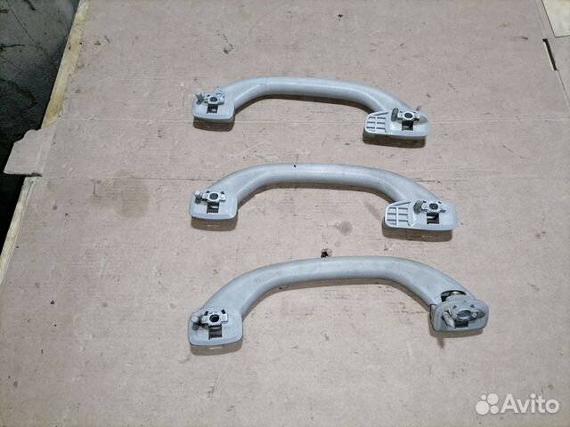 Ручка потолочная Toyota Camry XV10 (Тойота Камри)