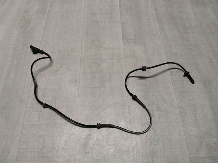 Датчик abs передний Nissan Tiida C11 1.6 HR16DE